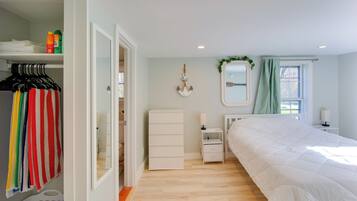 1 bedroom, internet, bed sheets