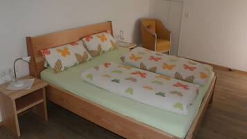 3 Schlafzimmer, Bügeleisen/Bügelbrett, WLAN, Bettwäsche