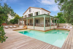 Pool - Douceur de vivre tropezienne: renovated house near beach and village (Gassin)