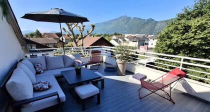 Apartment Near Lake Bourget and Spa