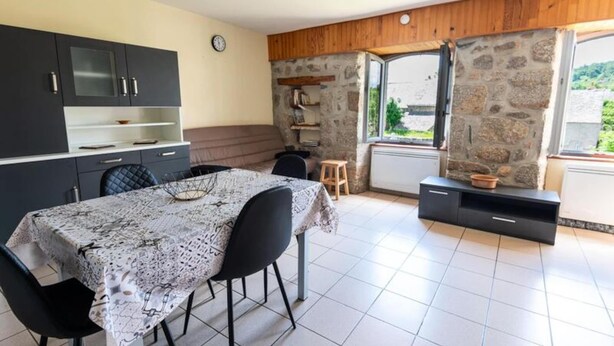 Unclassified image, 1 of 3, button - Cottage for 5 People (Grandvals)
