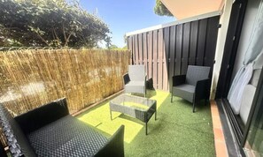 Terrace/patio - Apartments for 3 People (Le Grau-Du-Roi)