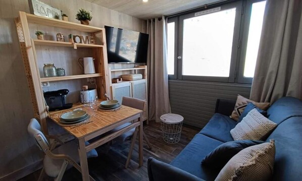Living area - Cozy Studio Completely Renovated (Tignes)