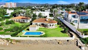 Luokittelematon kuva, 2 kautta 3, painike