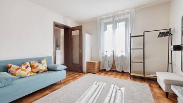 Televisión, chimenea