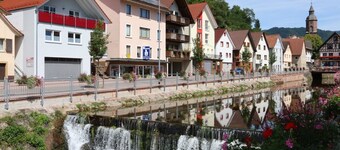 Apartment 'Lierbachblick, 80qm' with Balcony and Wi-Fi