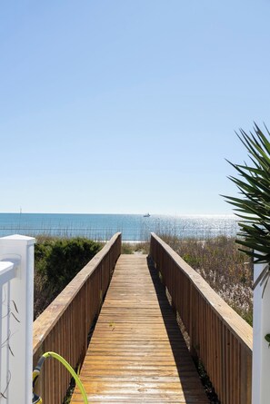 Property grounds - Angel's Rest, 5 BR, 5.5 BA, Oceanfront with Game Room (Emerald Isle)
