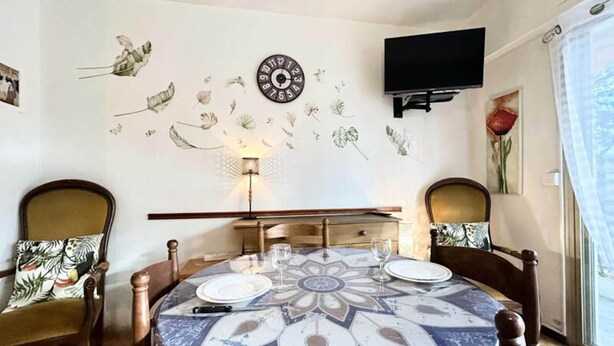 Dining - Studio - 1 or 2 People - Greoux-les-bains (Gréoux-les-Bains)