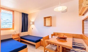 Room - Apartment in Les Coches With Mont Blanc View (La Plagne-Tarentaise)