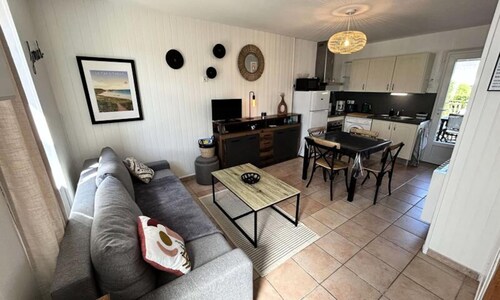 House in Les Hopitaux Near Sandy Beaches