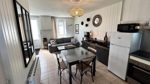 Interior - House in Les Hopitaux Near Sandy Beaches (Erquy)