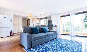 Living area - Apartments for 4 People (Lagos)