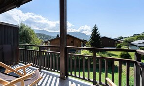 Property grounds - Apartment Near the Cable car in the Jaillet Area (Demi-Quartier)