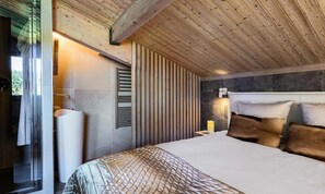 Room - Apartment Near the Cable car in the Jaillet Area (Demi-Quartier)