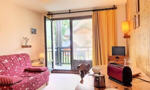 Living area - Bright Duplex Apartment Close to the Slopes Balcony (Les Belleville)