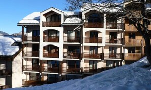 Exterior - Bright Duplex Apartment Close to the Slopes Balcony (Les Belleville)