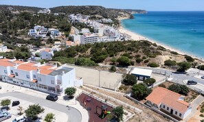 Cảnh từ tr ên cao