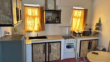 Apartemen, 1 kamar tidur, Boleh Merokok, teras | Interior