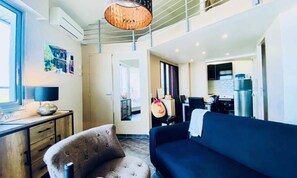 Living area - Apartment Grau-du-roi With Sea View Terrace (Le Grau-Du-Roi)