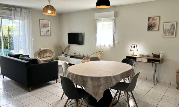 Interior - House in Pleneuf-val-andre Near Golf & Beach (Pleneuf-Val-Andre)