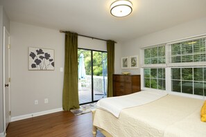 2 bedrooms, Internet, bed sheets