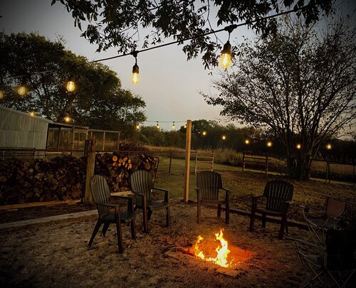 Rustic Ranch Retreat, Farm stay, Firepit, Game Room, Stars
