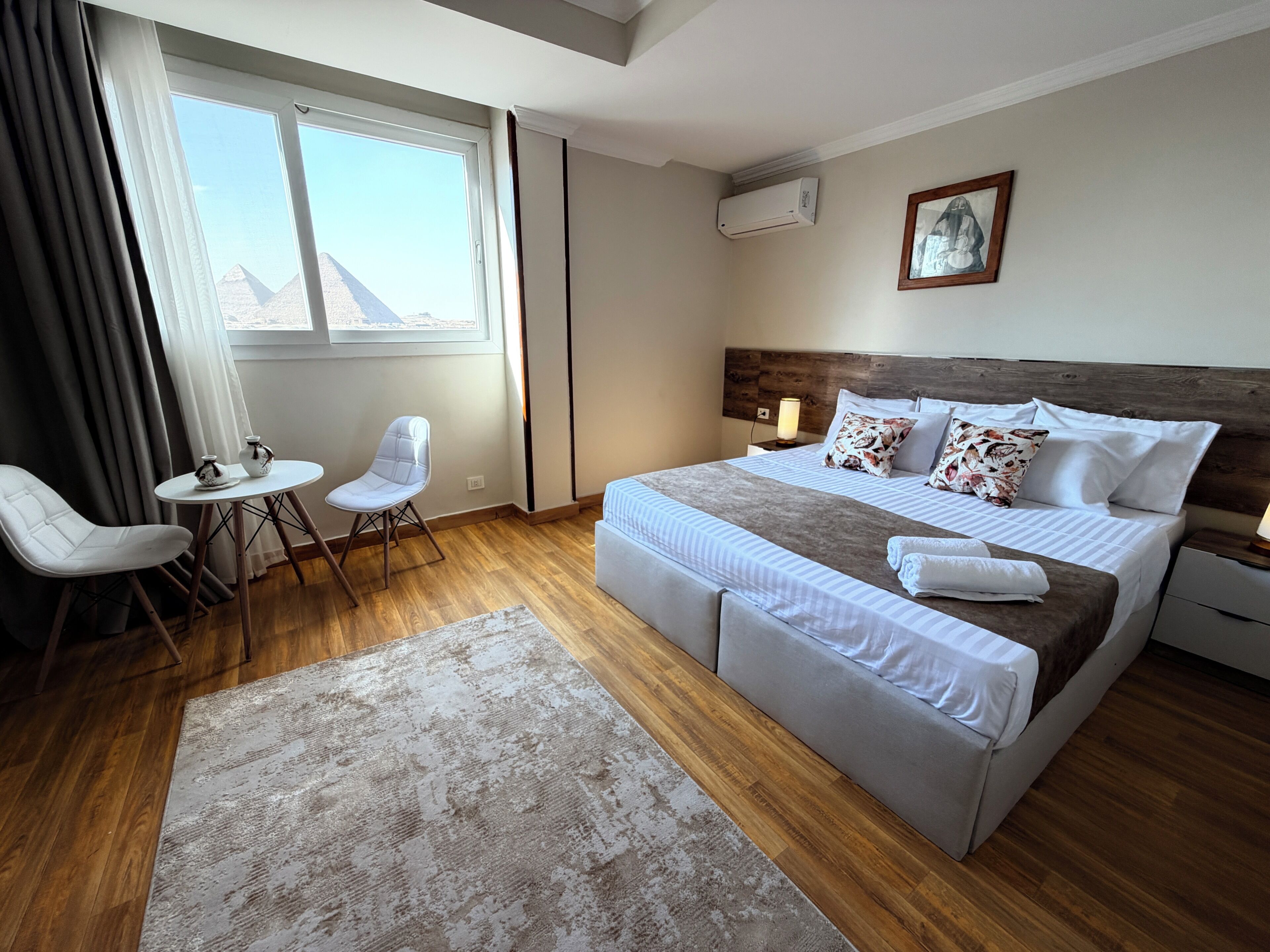 Deluxe Suite, Balcony, Mountain View | Laptop workspace, blackout drapes, soundproofing, iron/ironing board