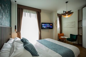 1 bedroom, in-room safe, WiFi, bed sheets - Cozy and spacious suite near Vatican with private bathroom (Room 3) (Roma)
