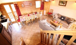 Living area - 4-room Apartment Les Saisies Bisanne 1500 Sleeps 8 (Villard-sur-Doron)