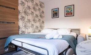 Iron/ironing board - Apartment in Cannes With Large Terrace (Cannes)