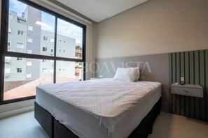 Deluxe Apartment | Free WiFi - Sunny Flats 103 - Piscina Bombinhas (Bombinhas)