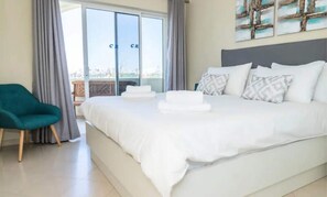 Iron/ironing board - Apartment in Ferragudo With Sea Views (Lagoa)