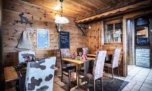 Dining - 2-room Apartment for 2/4 People (La Plagne-Tarentaise)