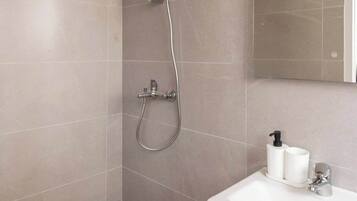 Ducha, secador de pelo