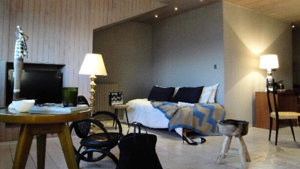 Living area - 3 Rooms, Sleeps 5/7, Balcony (Font-Romeu-Odeillo-Via)