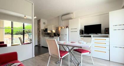 Apartment in Greoux-les-bains Near Spa
