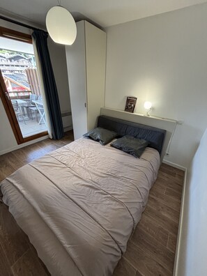 Apartment | 2 bedrooms - 3-bedroom Apartment for six Guests (Les Deux Alpes)