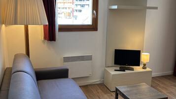 Apartment | Living room