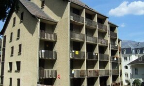 Exterior - Apartment in Luchon Near Gondola Lift (Bagneres-de-Luchon)