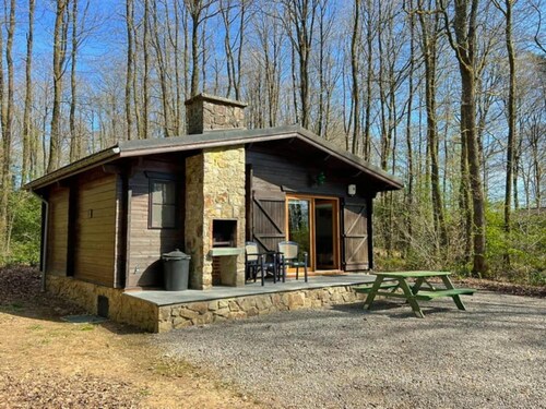 Comfortable Chalet in Oignies for 6