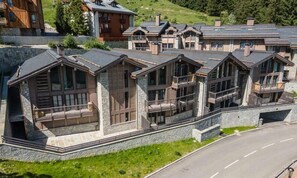 Exterior - New Apartment Close to the Slopes (Courchevel)