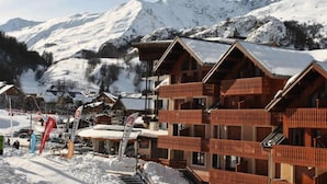Exterior - Studio Cabin for 4 People, 2-star, West-facing (Valloire)