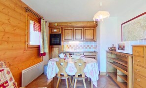 Dining - Apartment in Les Saisies With Heated Pool (Villard-sur-Doron)