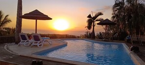 Pool - Villa Sunset Sea View, Swimming pool 10 minutes from the beach, sleeps 8 (Saint-Paul)