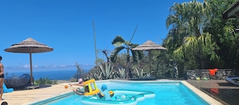 Villa Sunset Sea View, Swimming pool 10 minutes from the beach, sleeps 8