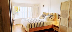 3 bedrooms, iron/ironing board, WiFi, bed sheets - Villa Sunset Sea View, Swimming pool 10 minutes from the beach, sleeps 8 (Saint-Paul)