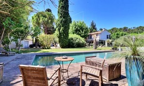 Indoor pool, outdoor pool - Houses & Villas for 9 People (Ventabren)