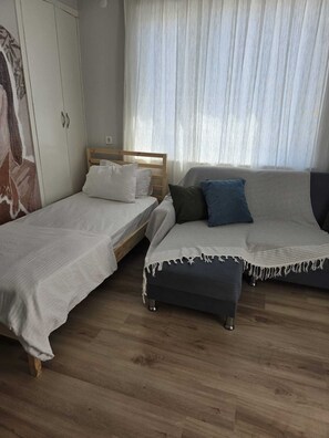 1 makuuhuone, silitysrauta/-lauta, ilmainen Wi-Fi, vuodevaatteet