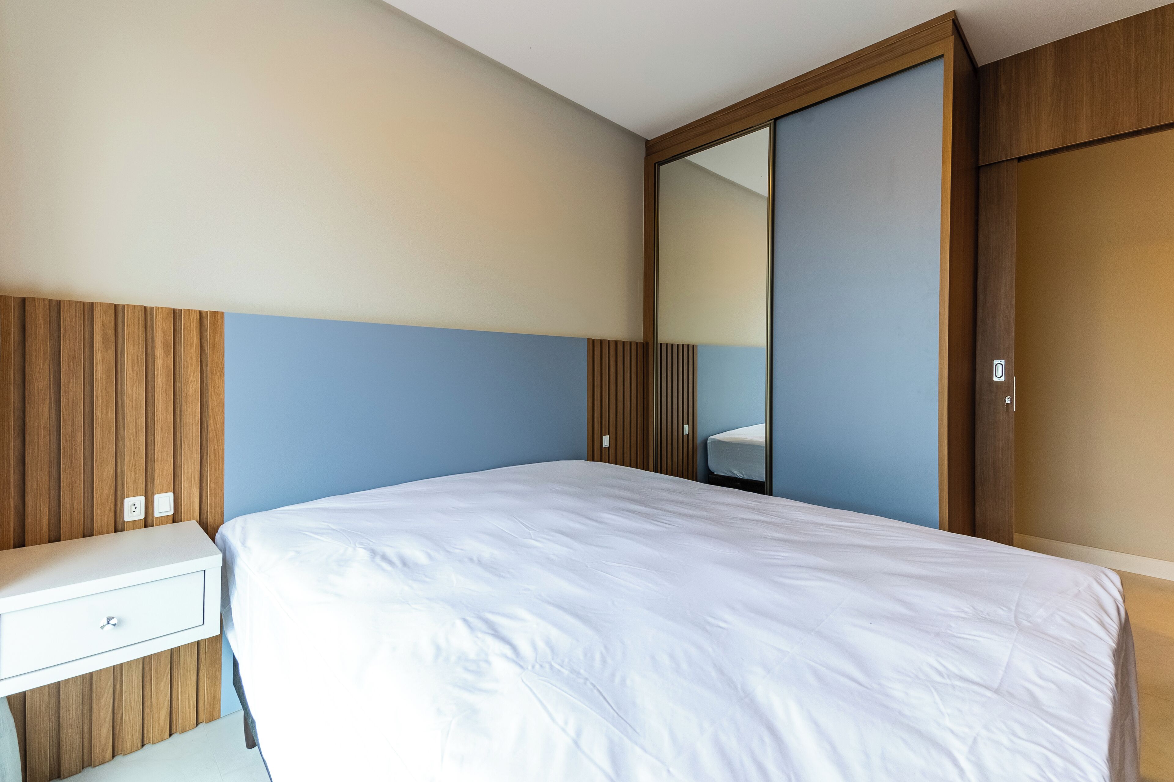 Appartement Confort, balcon, vue ville | Vue de la chambre