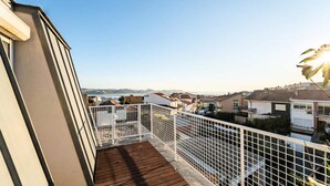 Unclassified image, 2 of 3, button - Nomad's Lux - 3bdr Foz Velha Porto (Porto)